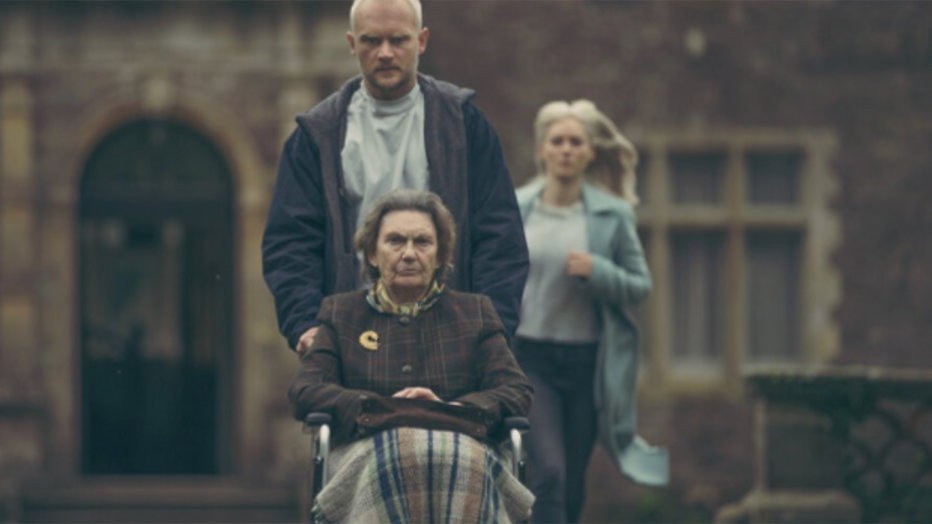 De Beste Miniseries Op Netflix Om In Een Keer Te Kijken