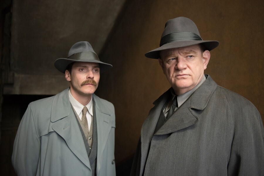 Alone in Berlin image