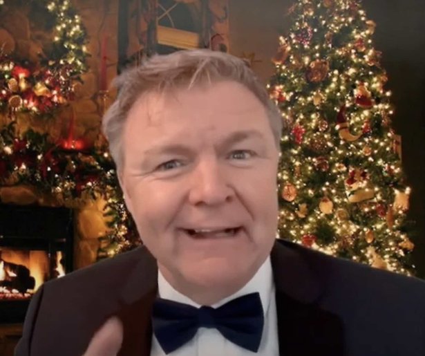 René Mioch presents Christmas Binge Talks on YouTube